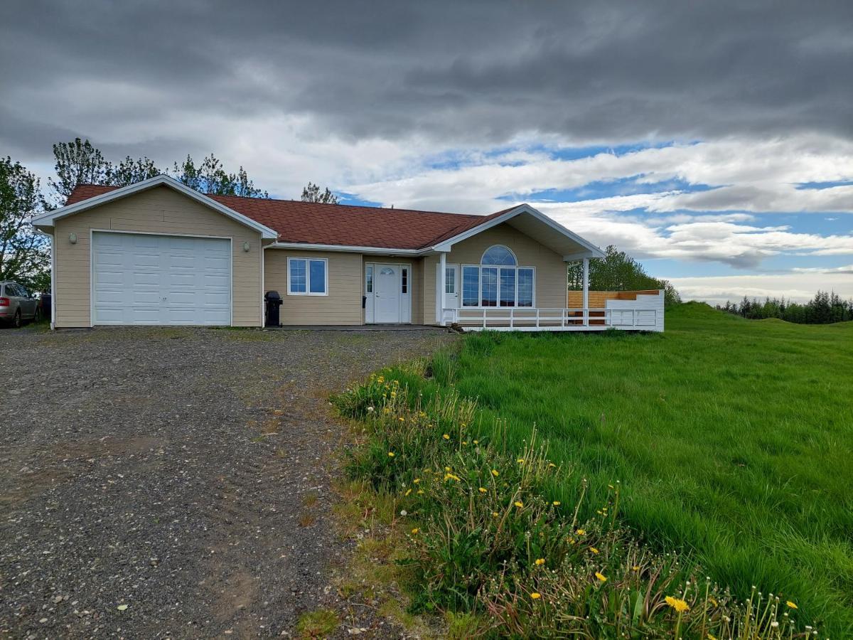 Iceland Inn Lodge, Entire Place With Hot Tub. Selfoss Exterior photo